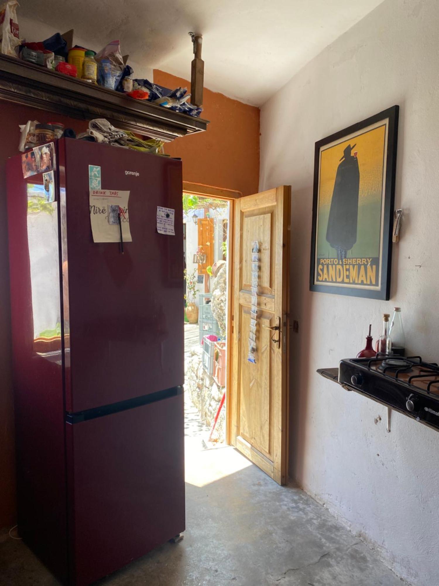 Shotgun Hostel & Guesthouse Vuno Buitenkant foto